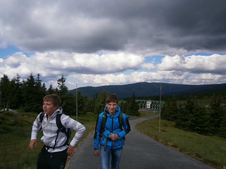 img00003.jpg