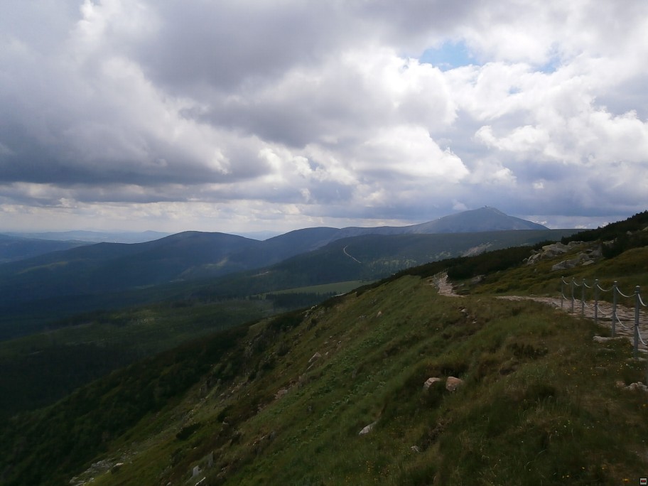 img00020.jpg