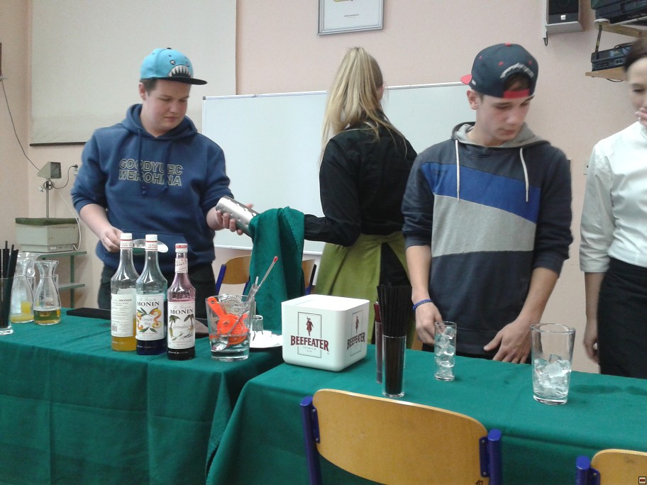 img00016.jpg
