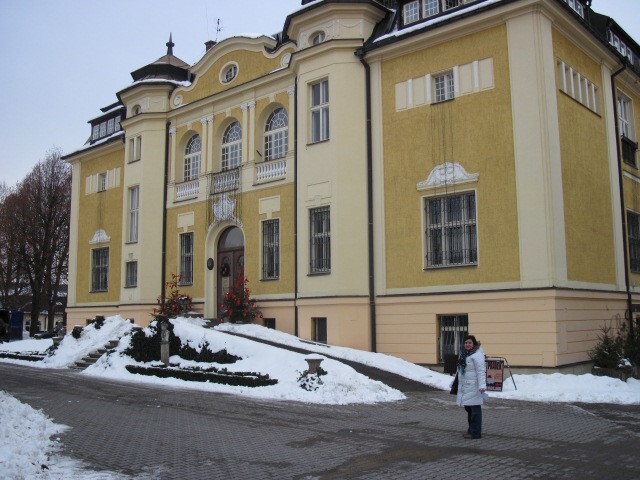 img00003.jpg