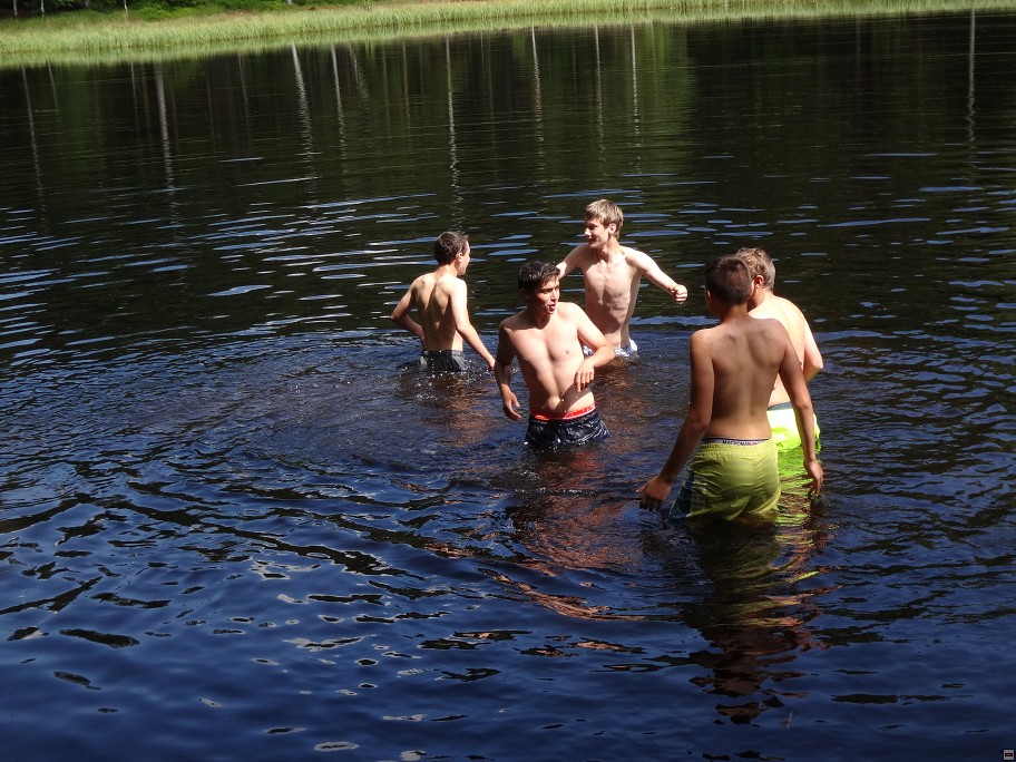 img00015.jpg