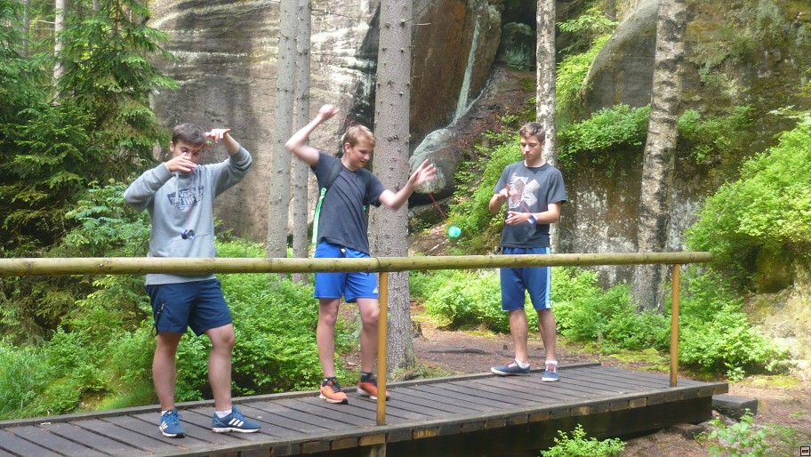 img00046.jpg