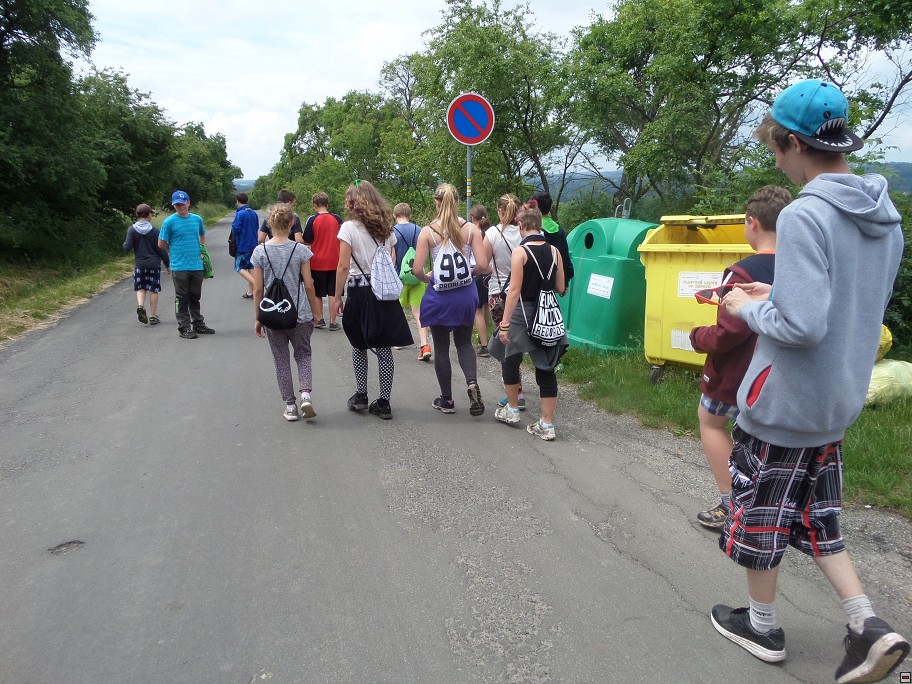 img00100.jpg