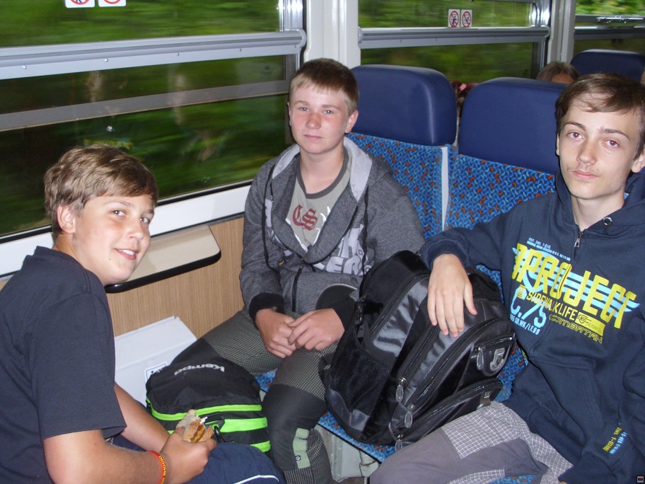 img00002.jpg