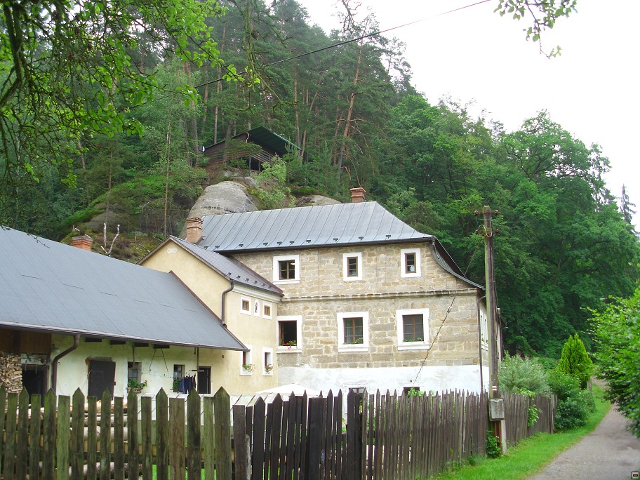 img00060.jpg