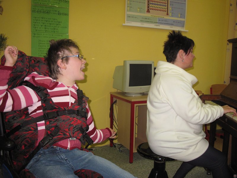 img00012.jpg