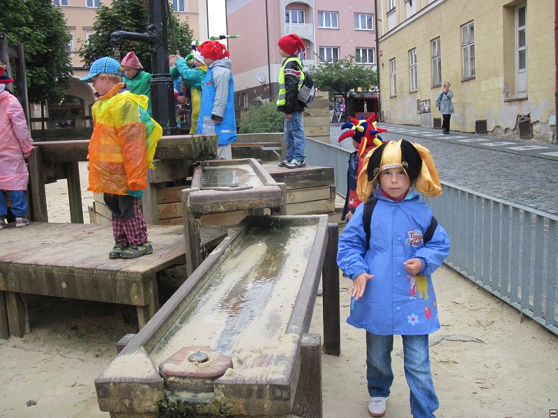 img00012.jpg