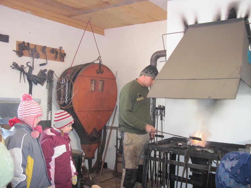 img00053.jpg