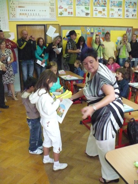 img00018.jpg