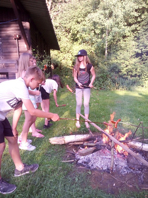 img00021.jpg