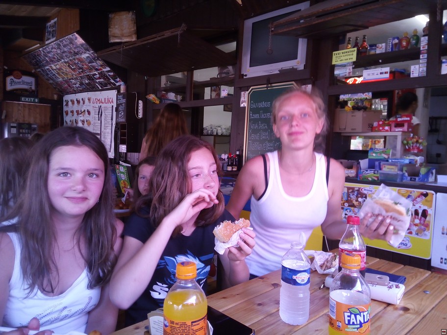 img00024.jpg