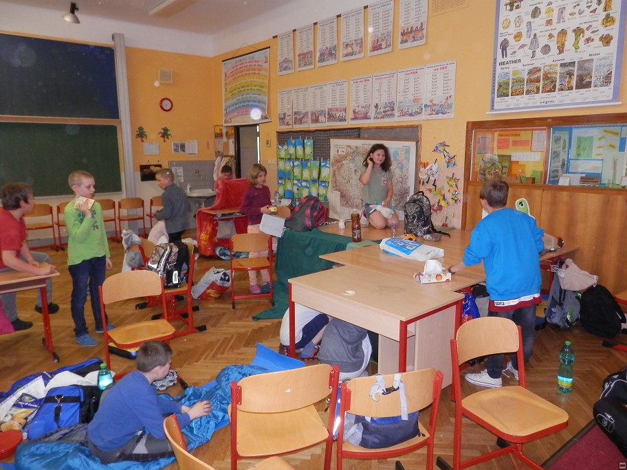 img00037.jpg