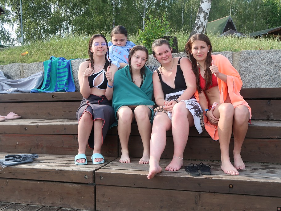 img00037.jpg
