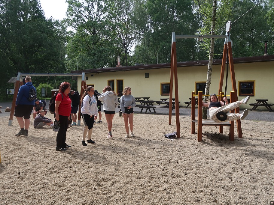 img00047.jpg