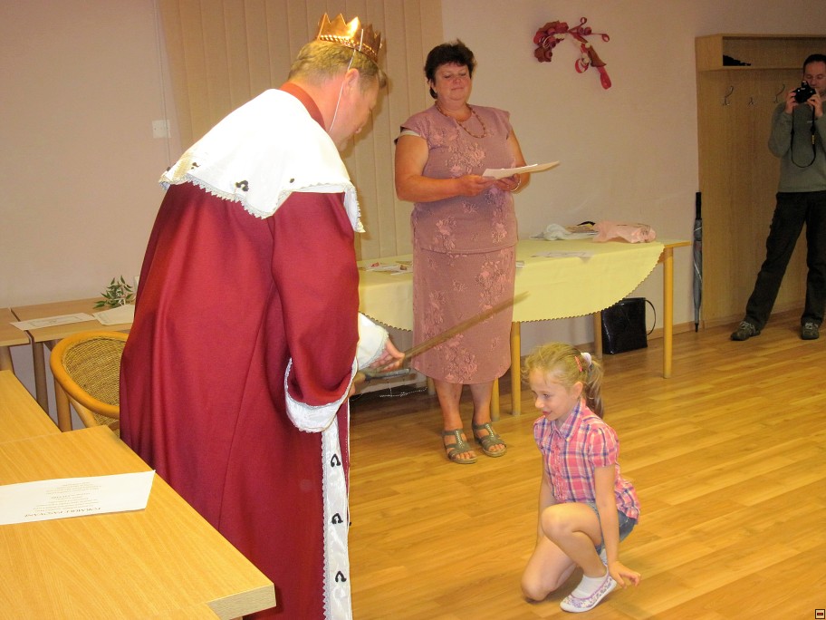img00018.jpg