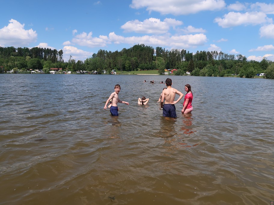img00076.jpg