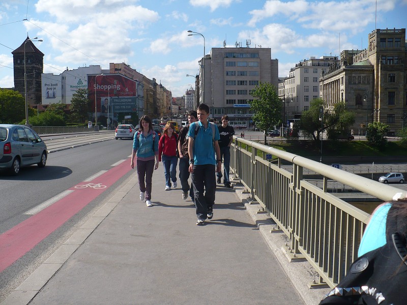img00003.jpg