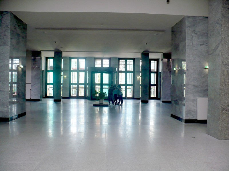 img00008.jpg