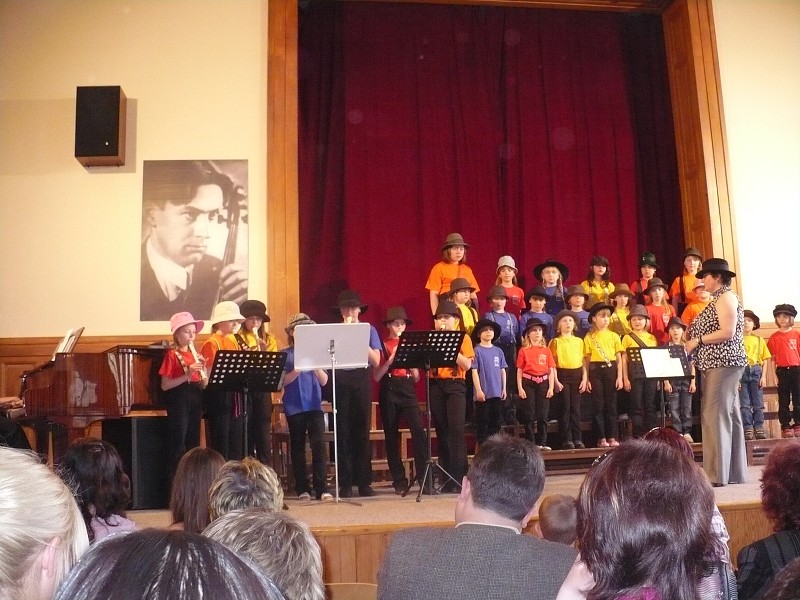 img00010.jpg