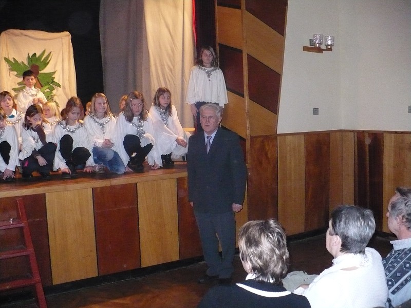 img00032.jpg
