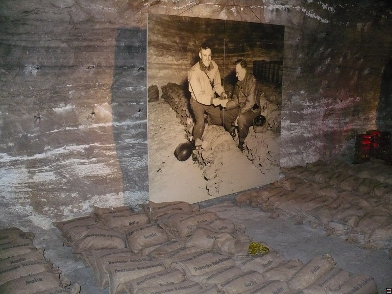 img00047.jpg