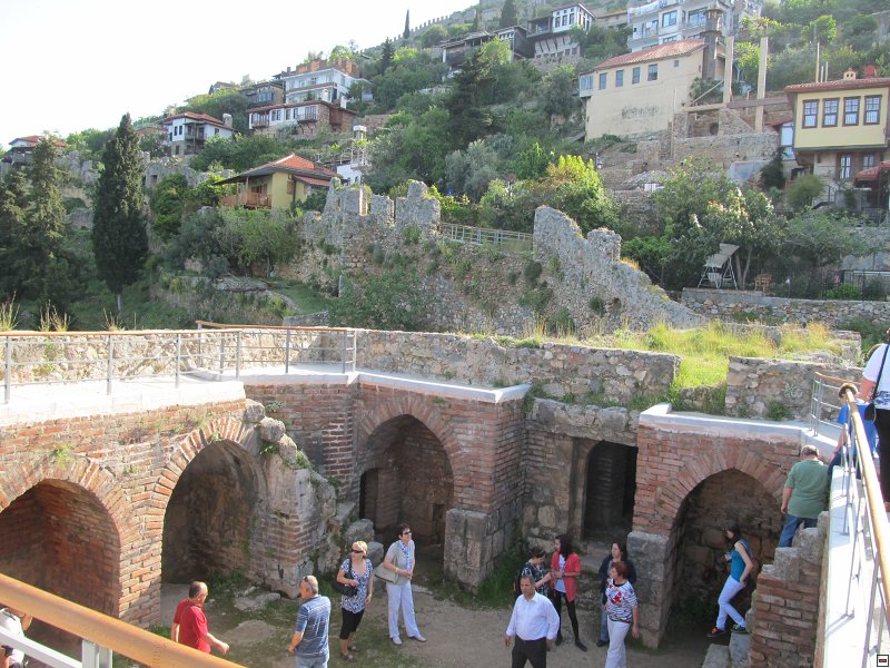 img00020.jpg