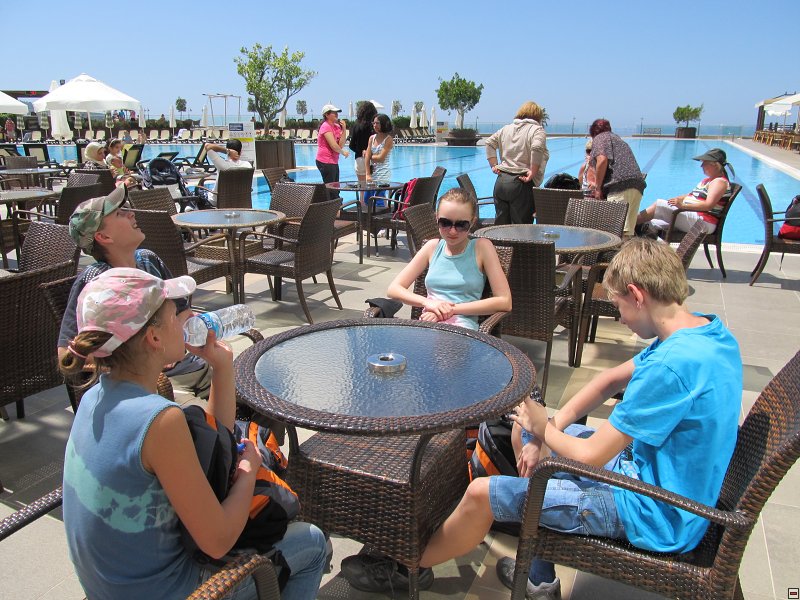 img00068.jpg
