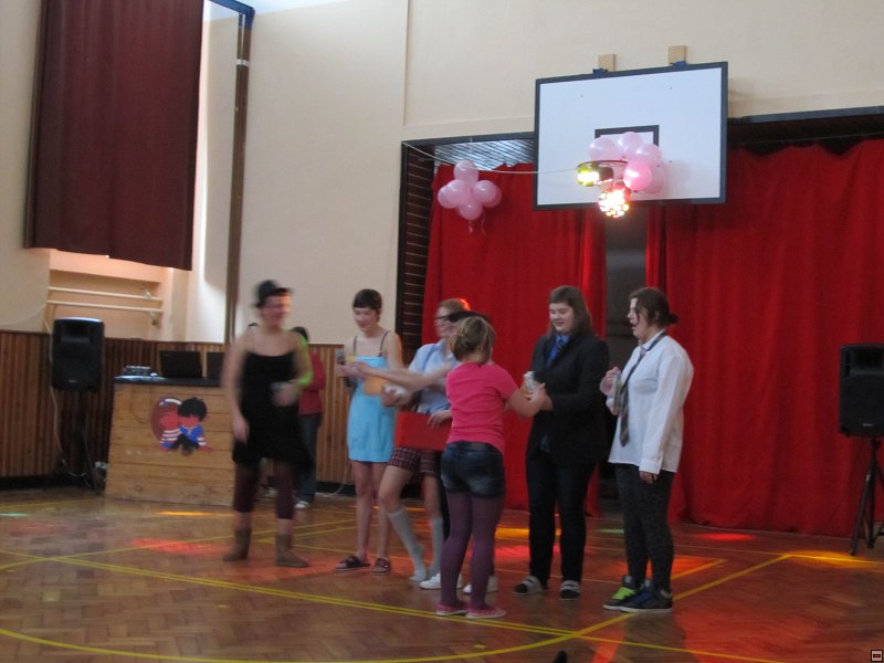 img00015.jpg