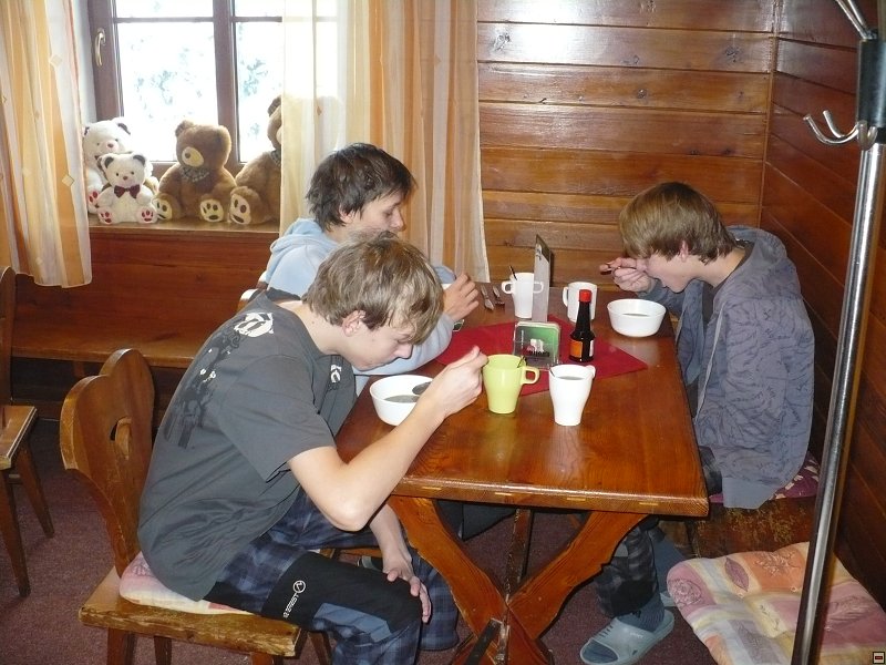 img00005.jpg