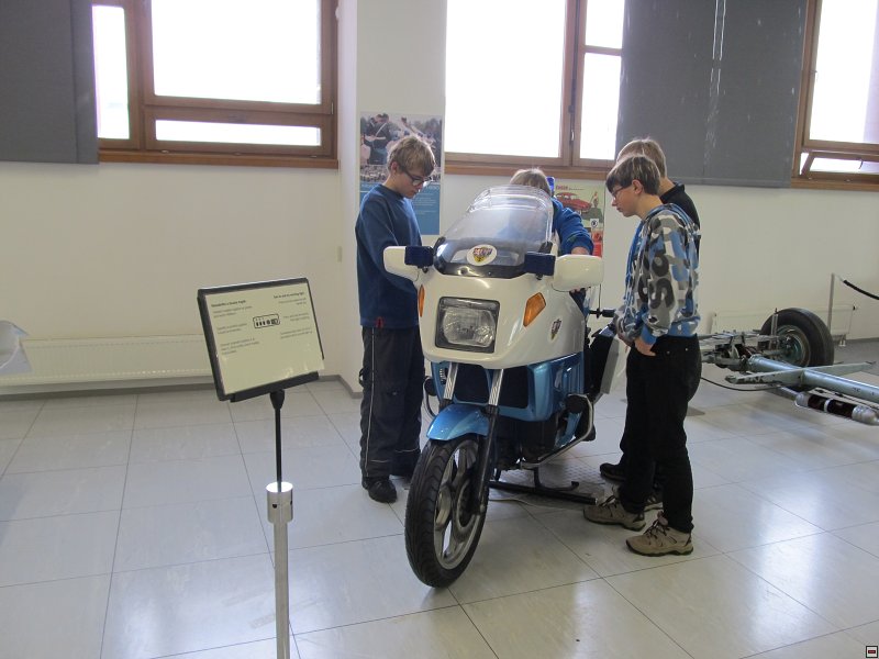 img00052.jpg