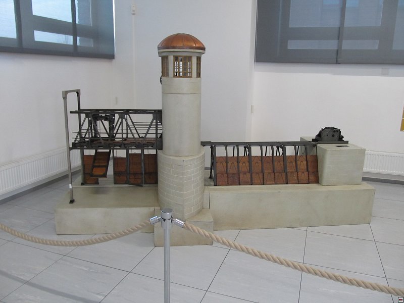img00053.jpg