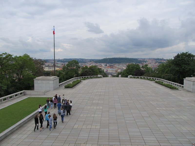 img00007.jpg