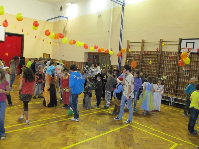 img00030.jpg