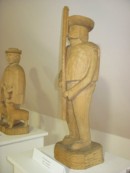 img00018.jpg