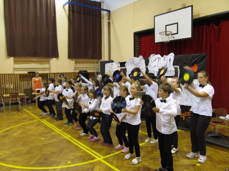 img00002.jpg