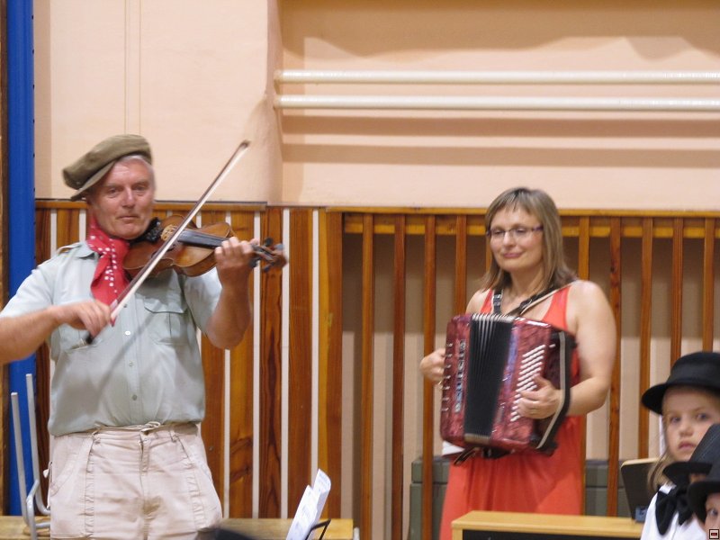 img00060.jpg
