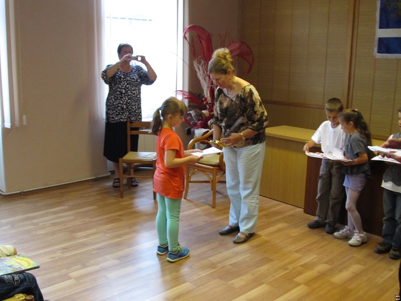 img00030.jpg