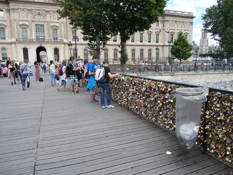 img00100.jpg