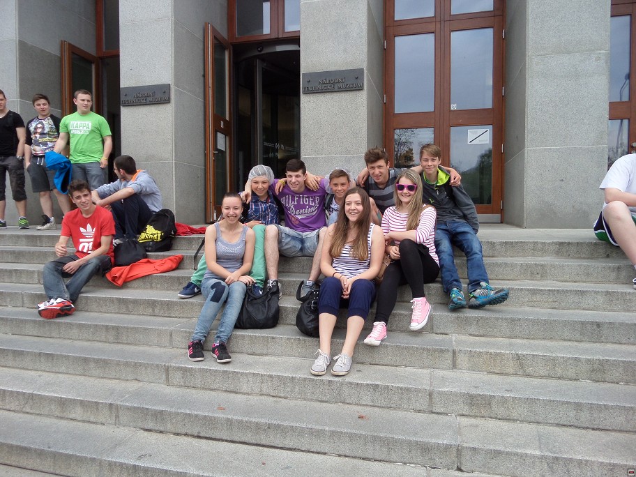 img00044.jpg