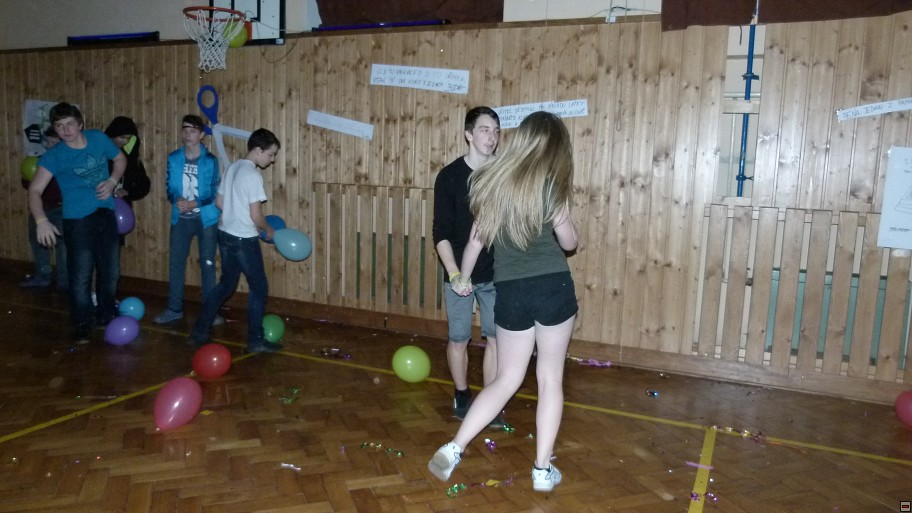 img00070.jpg