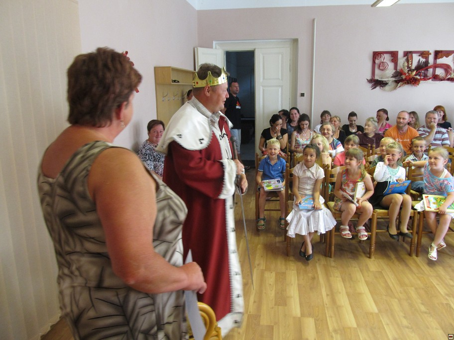 img00002.jpg