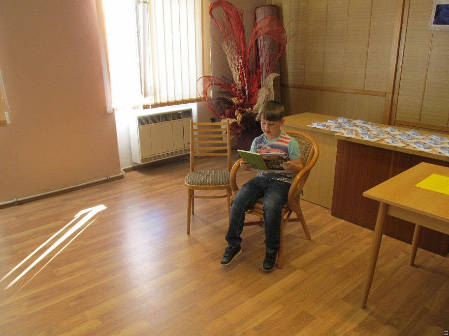 img00004.jpg