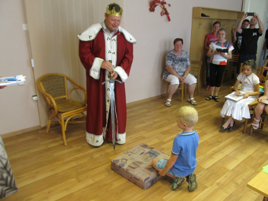 img00037.jpg