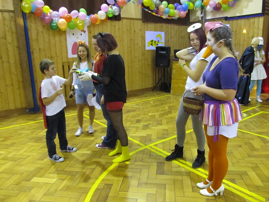 img00018.jpg