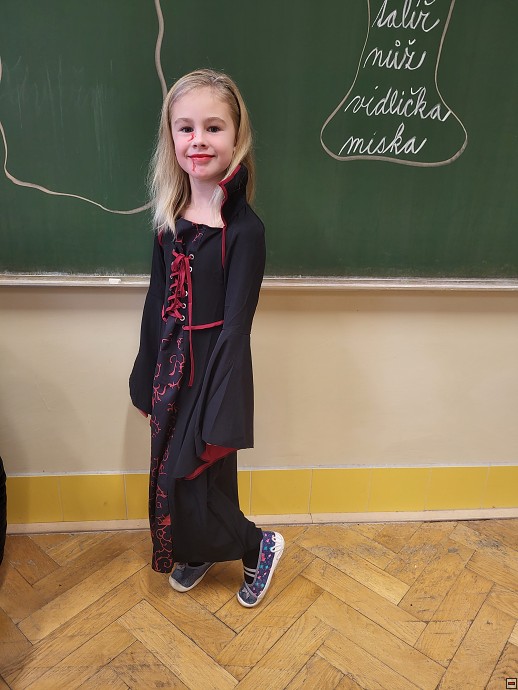 img00008.jpg