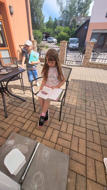 img00014.jpg