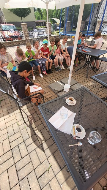 img00019.jpg