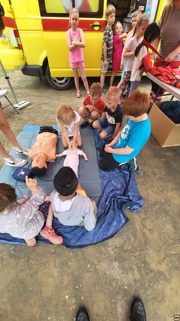 img00033.jpg
