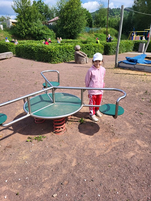 img00028.jpg