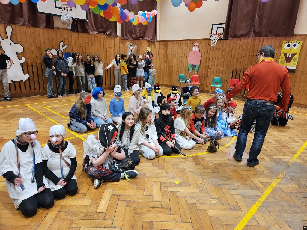 img00009.jpg